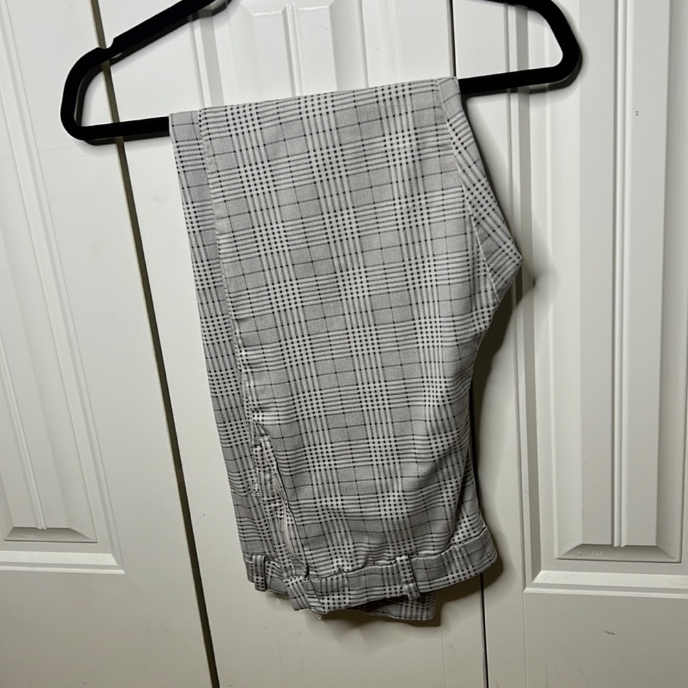 H&M plaid dress capris